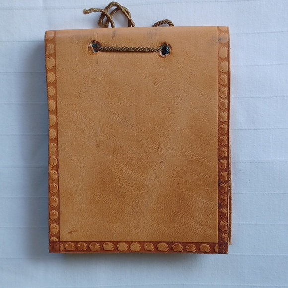 Vintage 1940s  Leather Bound Native American Autograph Banff Souvenir Book - Picture 8 of 12